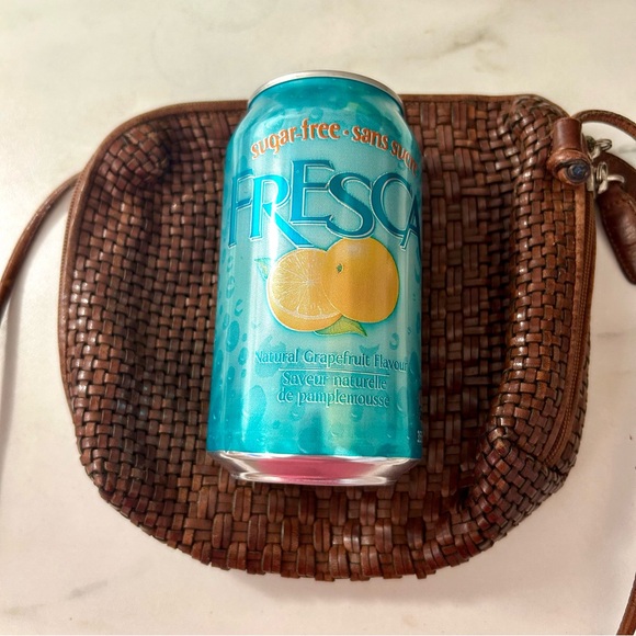 Vintage woven leather CEM purse - Picture 2 of 9